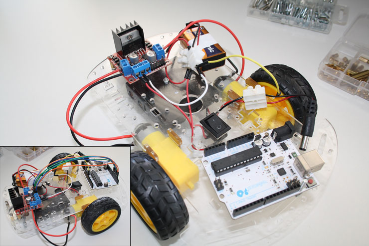  fixation de la carte Arduino et le module contrôleur de moteurs sur la voiture